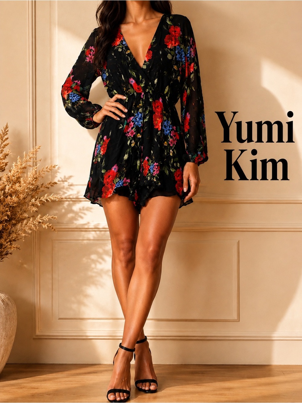 Yumi Kim Black Floral Long Sleeve Romper Size Medium